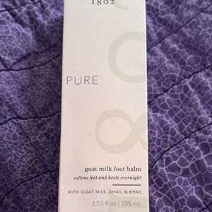Beekman 1802 Pure Goat Milk Foot Balm - Purple and White Packaging